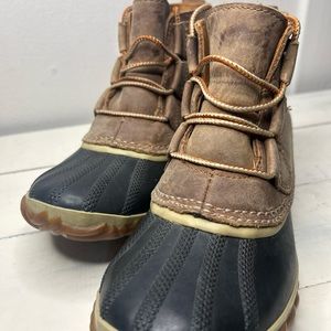 Sorel Womens Size 6 Out 'N About Waterproof Brown Leather Duck Boots NL2133-286